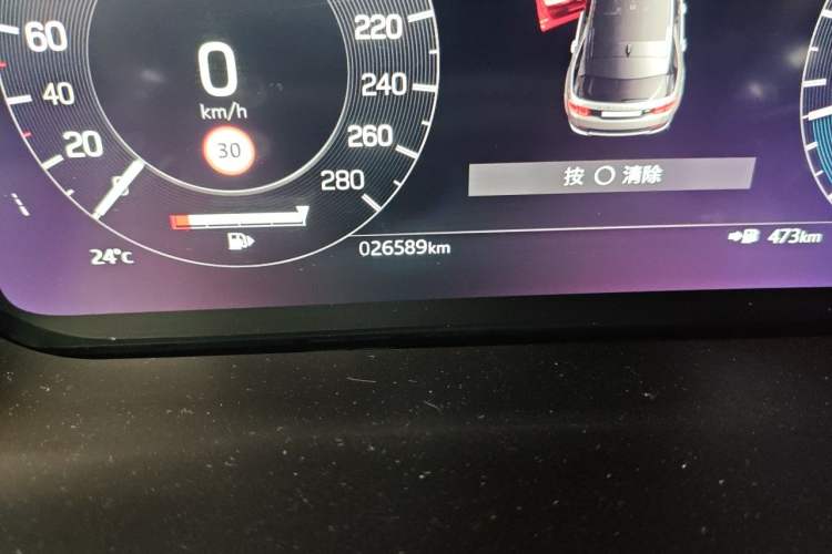 Used Land Rover Discovery Sport 2022 249 PS R-Dynamic S Performance Edition 5 Seats Odometer Close Up