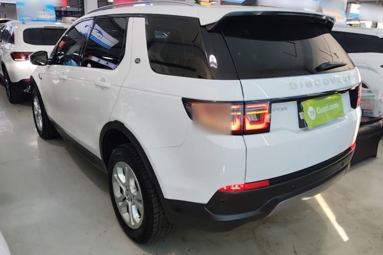 Used Land Rover Discovery Sport 2022 200 PS Family Edition 5 Seats Rear Left 45 Deg