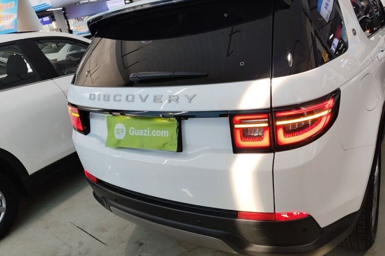 Used Land Rover Discovery Sport 2022 200 PS Family Edition 5 Seats Rear