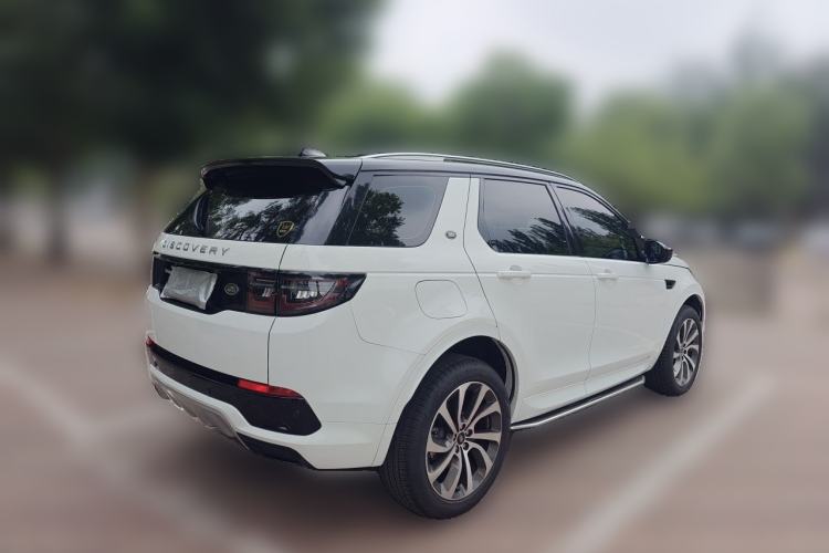 Used Land Rover Discovery Sport 2022 249 PS Metropolitan Edition 5 Seats Rear Right 45 Deg