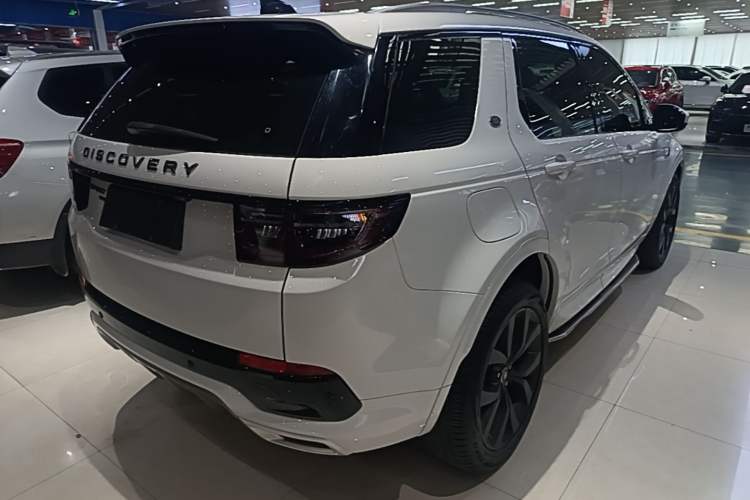 Used Land Rover Discovery Sport 2022 249 PS R-Dynamic S Performance Edition 5 Seats Rear Right 45 Deg