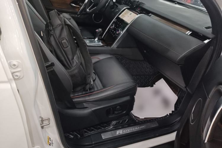 Used Land Rover Discovery Sport 2022 Restyled 249 PS R-Dynamic SE Performance Tech Edition 5 Seats Right Front Seat