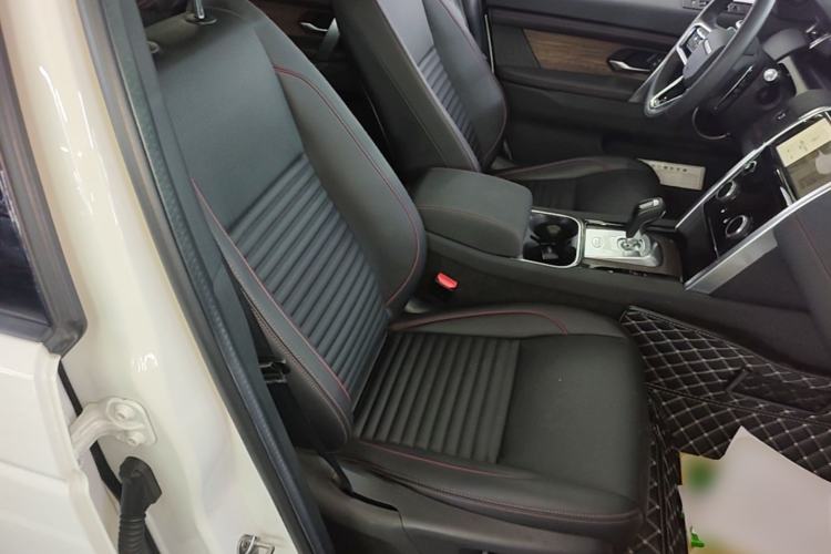 Used Land Rover Discovery Sport 2022 249 PS R-Dynamic S Performance Edition 5 Seats Right Front Seat