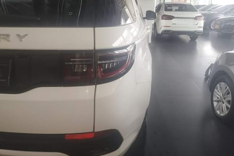 Used Land Rover Discovery Sport 2022 Revised Version 249 PS Metropolitan Edition Right Rear Taillight