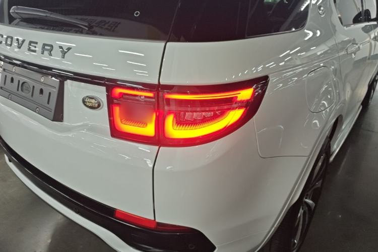 Used Land Rover Discovery Sport 2022 249 PS R-Dynamic S Performance Edition 5 Seats Right Rear Taillight