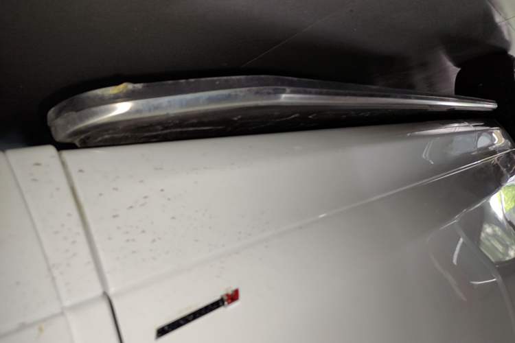 Used Land Rover Discovery Sport 2022 249 PS R-Dynamic S Performance Edition 5 Seats Right Side Sill