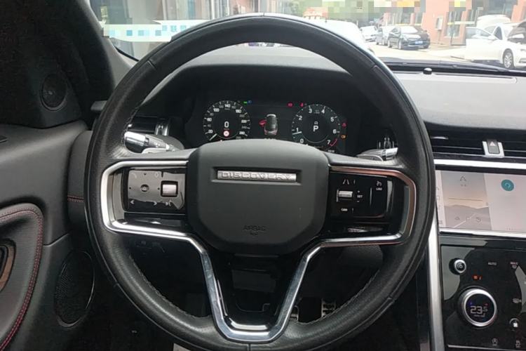 Used Land Rover Discovery Sport 2022 249 PS R-Dynamic S Performance Edition 5 Seats Steering Wheel
