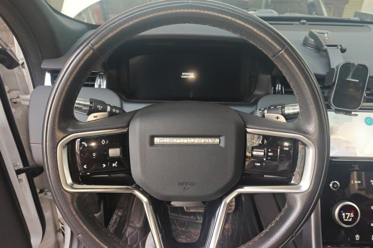 Used Land Rover Discovery Sport 2022 249 PS R-Dynamic S Performance Edition 5 Seats Steering Wheel