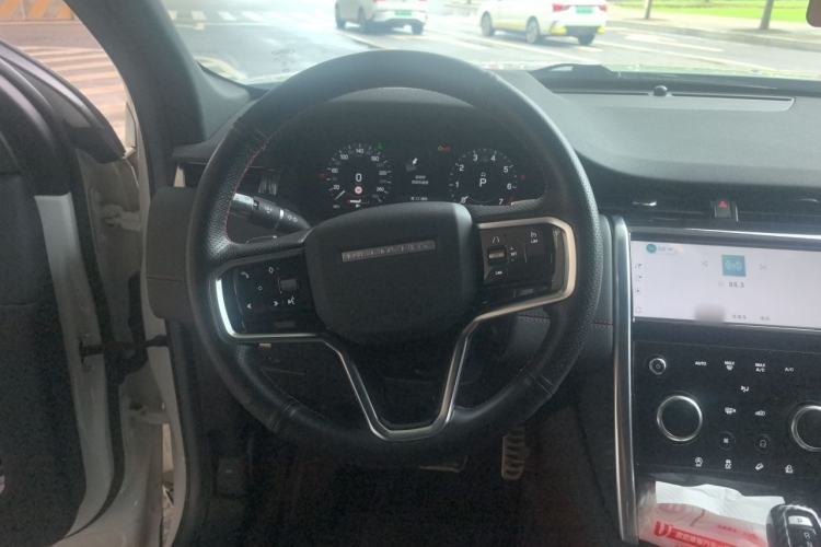 Used Land Rover Discovery Sport 2022 Revised Version 249 PS R-Dynamic S Performance Edition 5 Seats Steering Wheel