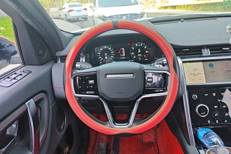 Used Land Rover Discovery Sport 2022 Restyled 249 PS R-Dynamic SE Performance Tech Edition 5 Seats Steering Wheel