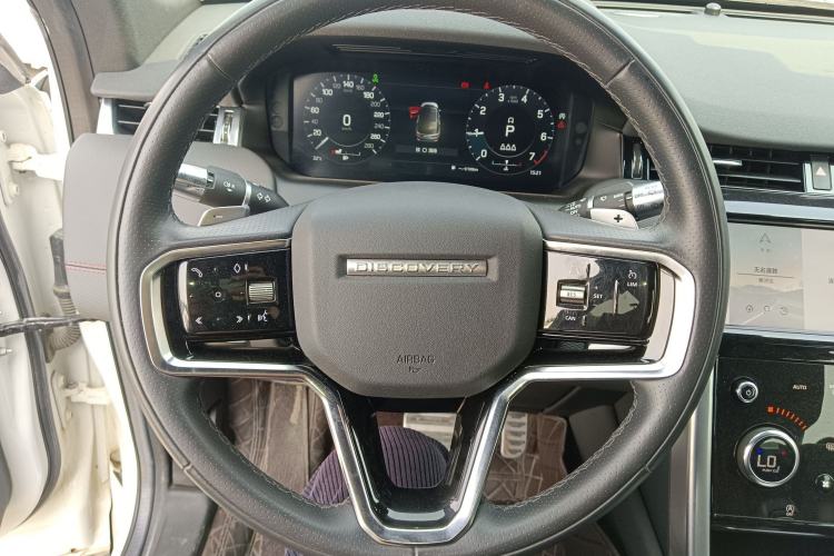 Used Land Rover Discovery Sport 2022 249 PS R-Dynamic S Performance Edition 5 Seats Steering Wheel
