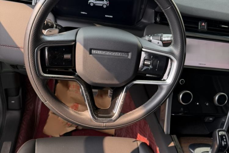 Used Land Rover Discovery Sport 2022 249 PS R-Dynamic S Performance Edition 5 Seats Steering Wheel