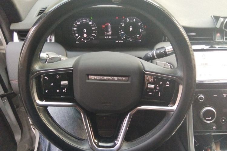 Used Land Rover Discovery Sport 2022 249 PS R-Dynamic SE Performance Tech Edition 5 Seats Steering Wheel