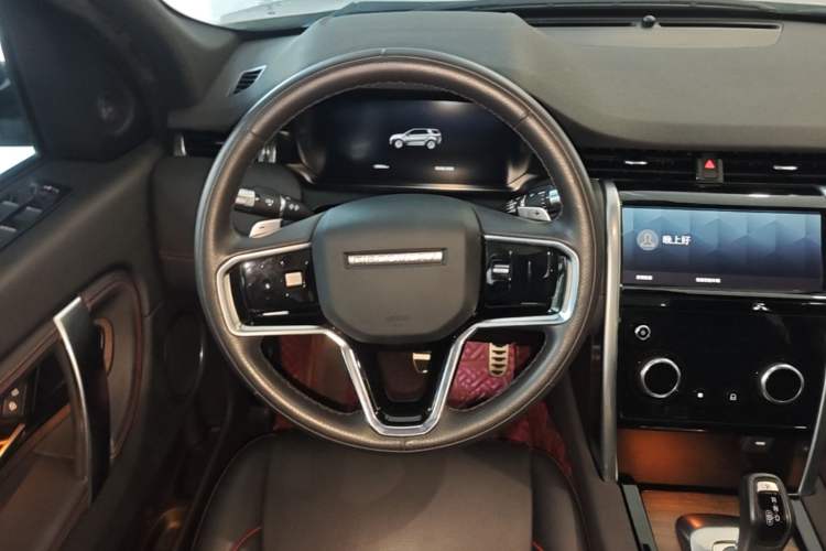 Used Land Rover Discovery Sport 2022 Revised Version 249 PS R-Dynamic S Performance Edition 5 Seats Steering Wheel