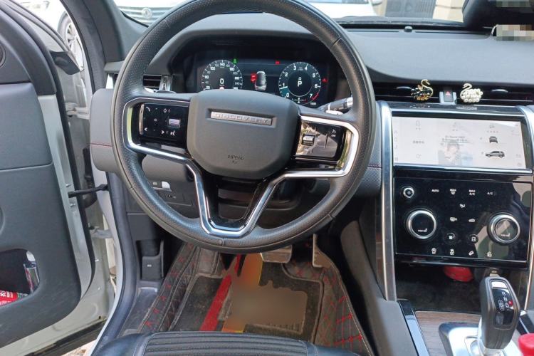 Used Land Rover Discovery Sport 2022 249 PS R-Dynamic S Performance Edition 5 Seats Steering Wheel