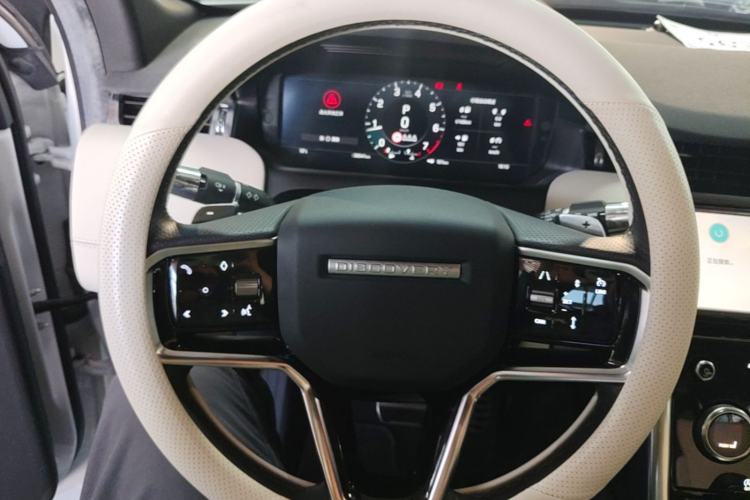 Used Land Rover Discovery Sport 2022 Revised Version 249 PS R-Dynamic S Performance Edition 5 Seats Steering Wheel