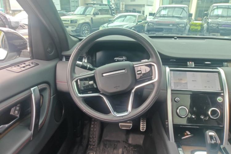 Used Land Rover Discovery Sport 2022 249 PS R-Dynamic S Performance Edition 5 Seats Steering Wheel