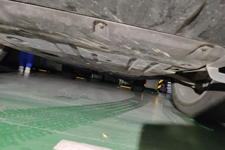 Used Land Rover Discovery Sport 2023 249 PS R-Dynamic S Performance Edition Chassis Front