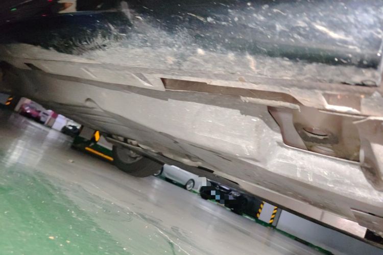 Used Land Rover Discovery Sport 2023 249 PS R-Dynamic S Performance Edition Chassis Front Right