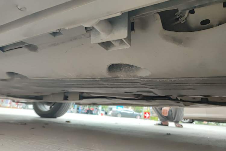 Used Land Rover Discovery Sport 2023 249 PS R-Dynamic SE Performance Tech Edition Chassis Rear Left