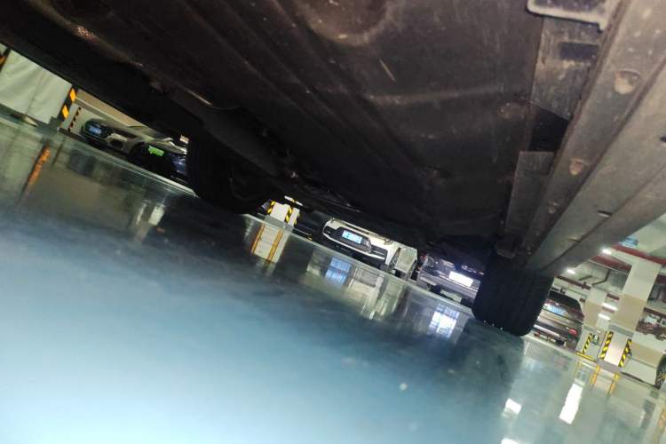 Used Land Rover Discovery Sport 2023 249 PS R-Dynamic SE Performance Tech Edition Chassis Rear Right