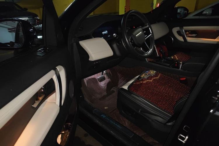 Used Land Rover Discovery Sport 2023 249 PS R-Dynamic S Performance Edition Driver Seat