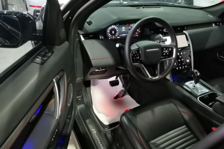 Used Land Rover Discovery Sport 2023 249 PS R-Dynamic SE Performance Tech Edition Driver Seat