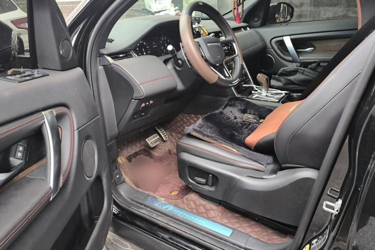 Used Land Rover Discovery Sport 2023 249 PS R-Dynamic S Performance Edition Driver Seat