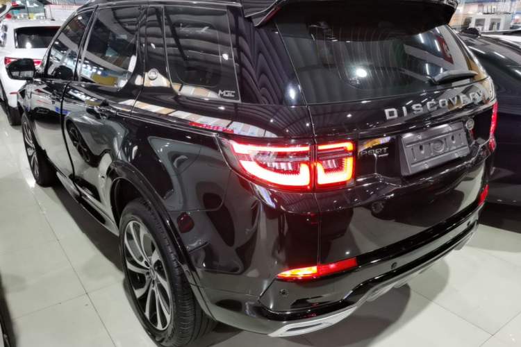 Used Land Rover Discovery Sport 2023 249 PS R-Dynamic SE Performance Tech Edition Exterior 2