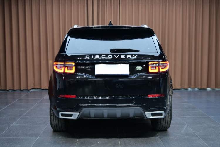 Used Land Rover Discovery Sport 2023 249 PS R-Dynamic SE Performance Tech Edition Exterior 4
