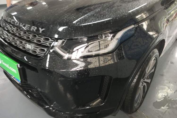 Used Land Rover Discovery Sport 2023 249 PS R-Dynamic SE Performance Tech Edition Left Front Headlight