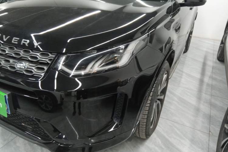 Used Land Rover Discovery Sport 2023 249 PS R-Dynamic S Performance Edition Left Front Headlight