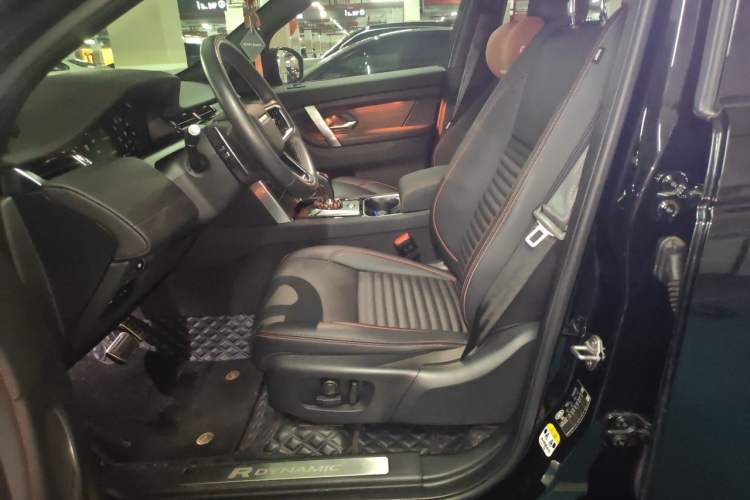 Used Land Rover Discovery Sport 2023 249 PS R-Dynamic SE Performance Tech Edition Left Front Seat