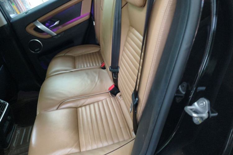 Used Land Rover Discovery Sport 2023 249 PS R-Dynamic SE Performance Tech Edition Left Rear Seat