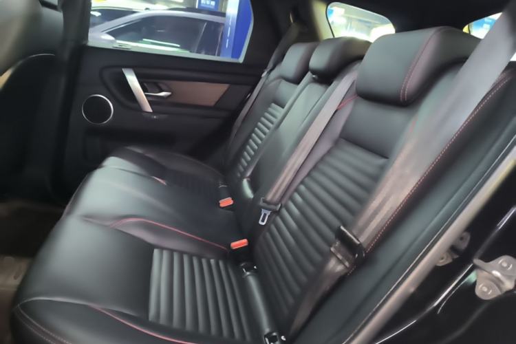 Used Land Rover Discovery Sport 2023 249 PS R-Dynamic S Performance Edition Left Rear Seat