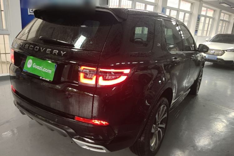 Used Land Rover Discovery Sport 2023 249 PS R-Dynamic SE Performance Tech Edition Rear Right 45 Deg