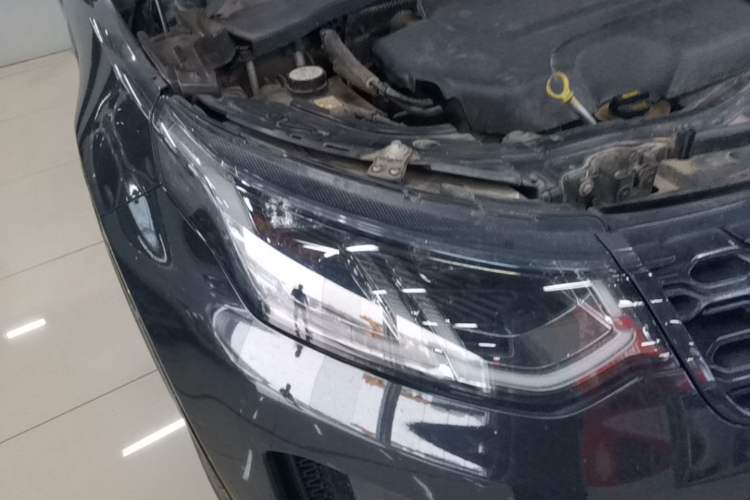 Used Land Rover Discovery Sport 2023 249 PS R-Dynamic S Performance Edition Right Front Headlight