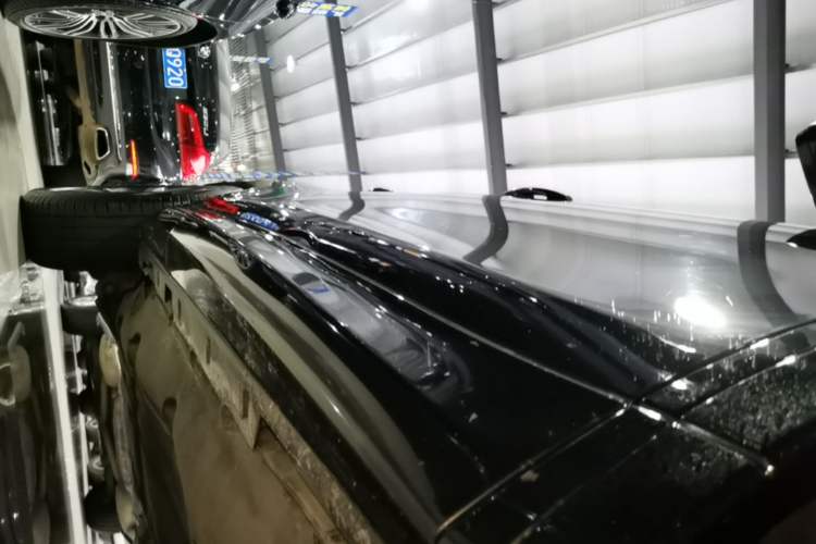 Used Land Rover Discovery Sport 2023 249 PS R-Dynamic SE Performance Tech Edition Right Side Sill