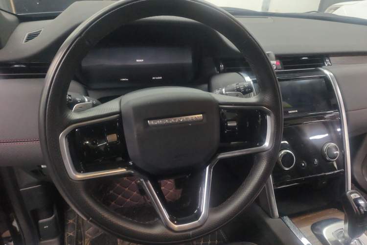 Used Land Rover Discovery Sport 2023 249 PS R-Dynamic S Performance Edition Steering Wheel