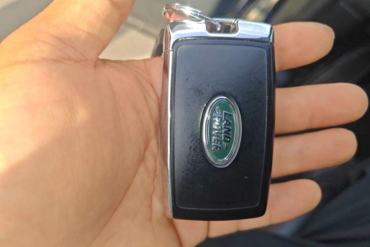 Used Land Rover Discovery Sport 2023 249 PS R-Dynamic S Performance Edition Vehicle Key
