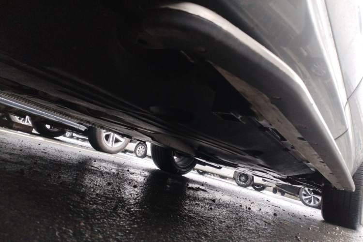 Used Land Rover Discovery Sport 2023 249 PS R-Dynamic SE Performance Tech Edition Chassis Rear Right