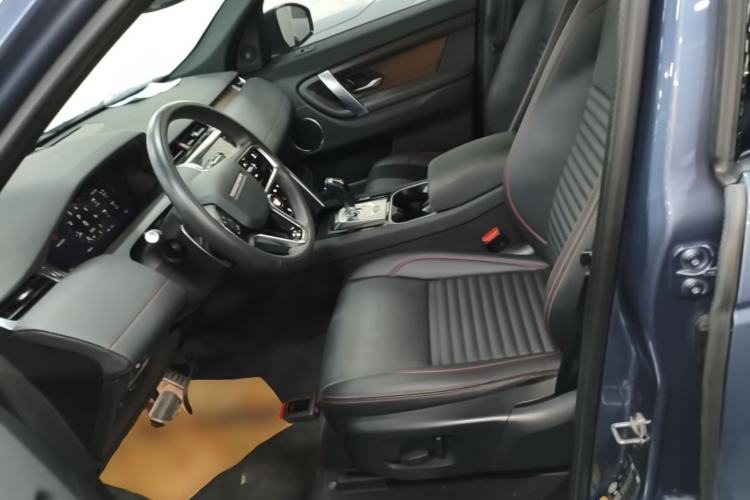 Used Land Rover Discovery Sport 2023 249 PS R-Dynamic S Performance Edition Left Front Seat