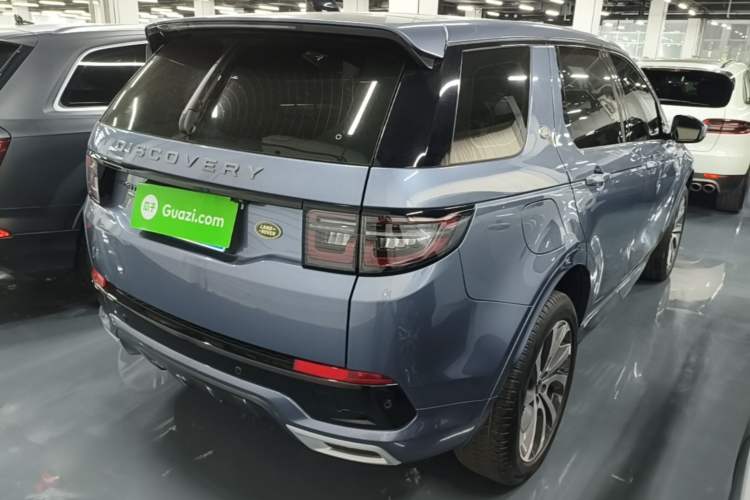 Used Land Rover Discovery Sport 2023 249 PS R-Dynamic S Performance Edition Rear Right 45 Deg