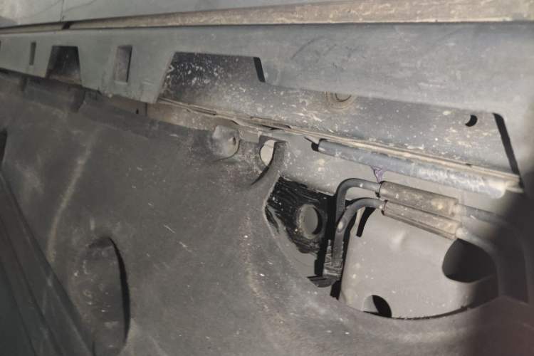 Used Land Rover Discovery Sport 2023 249 PS R-Dynamic S Performance Edition Chassis Rear Left