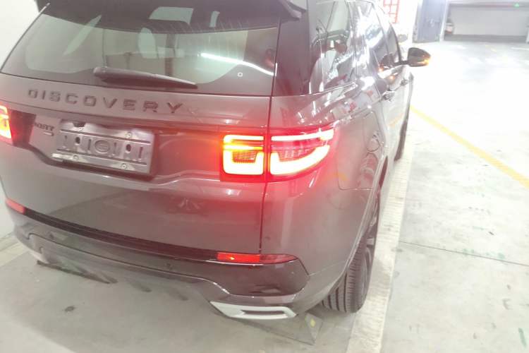 Used Land Rover Discovery Sport 2023 249 PS R-Dynamic SE Performance Tech Edition Exterior 3