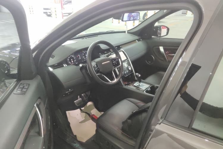 Used Land Rover Discovery Sport 2023 249 PS R-Dynamic SE Performance Tech Edition Left Front Seat