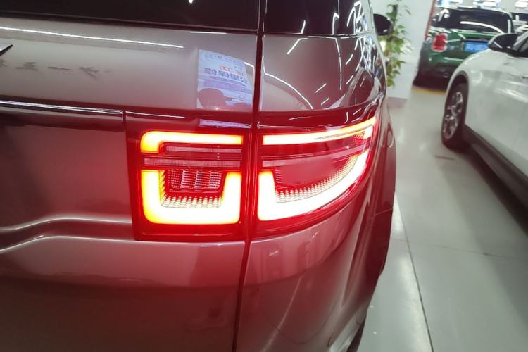 Used Land Rover Discovery Sport 2023 249 PS R-Dynamic S Performance Edition Right Rear Taillight