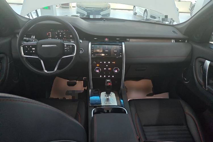 Used Land Rover Discovery Sport 2023 249 PS R-Dynamic SE Performance Tech Edition Center Console