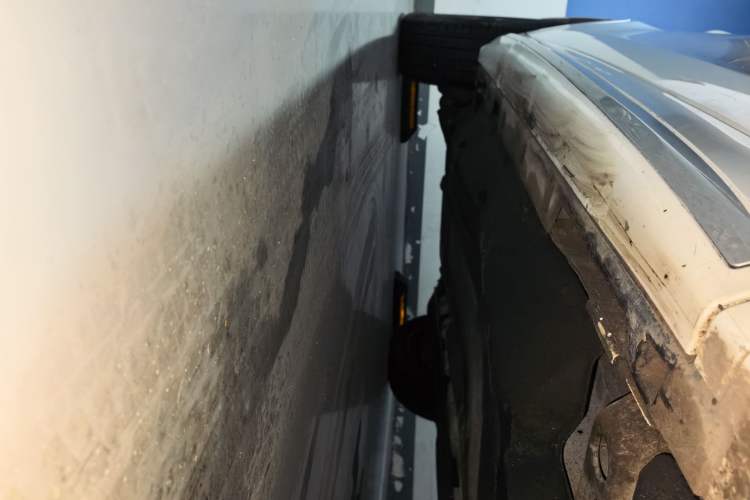 Used Land Rover Discovery Sport 2023 249 PS R-Dynamic SE Performance Tech Edition Chassis Front Right