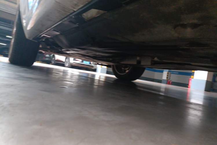 Used Land Rover Discovery Sport 2023 249 PS R-Dynamic SE Performance Tech Edition Chassis Rear Left